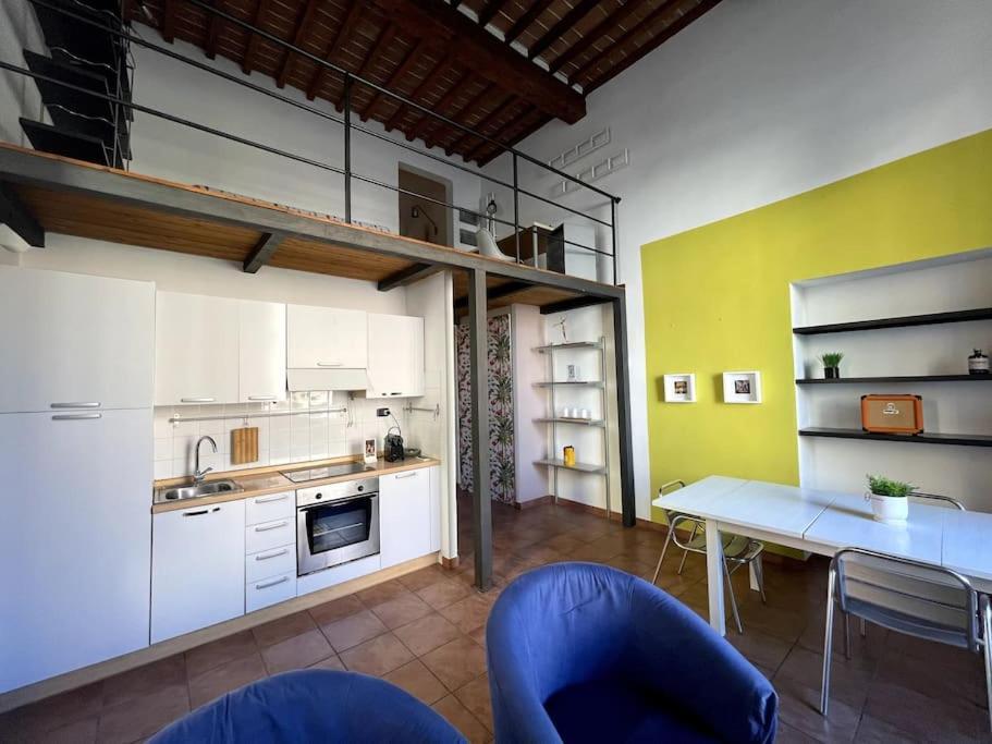 Loft Storico In Pieno Centro! Apartment Livorno Exterior photo